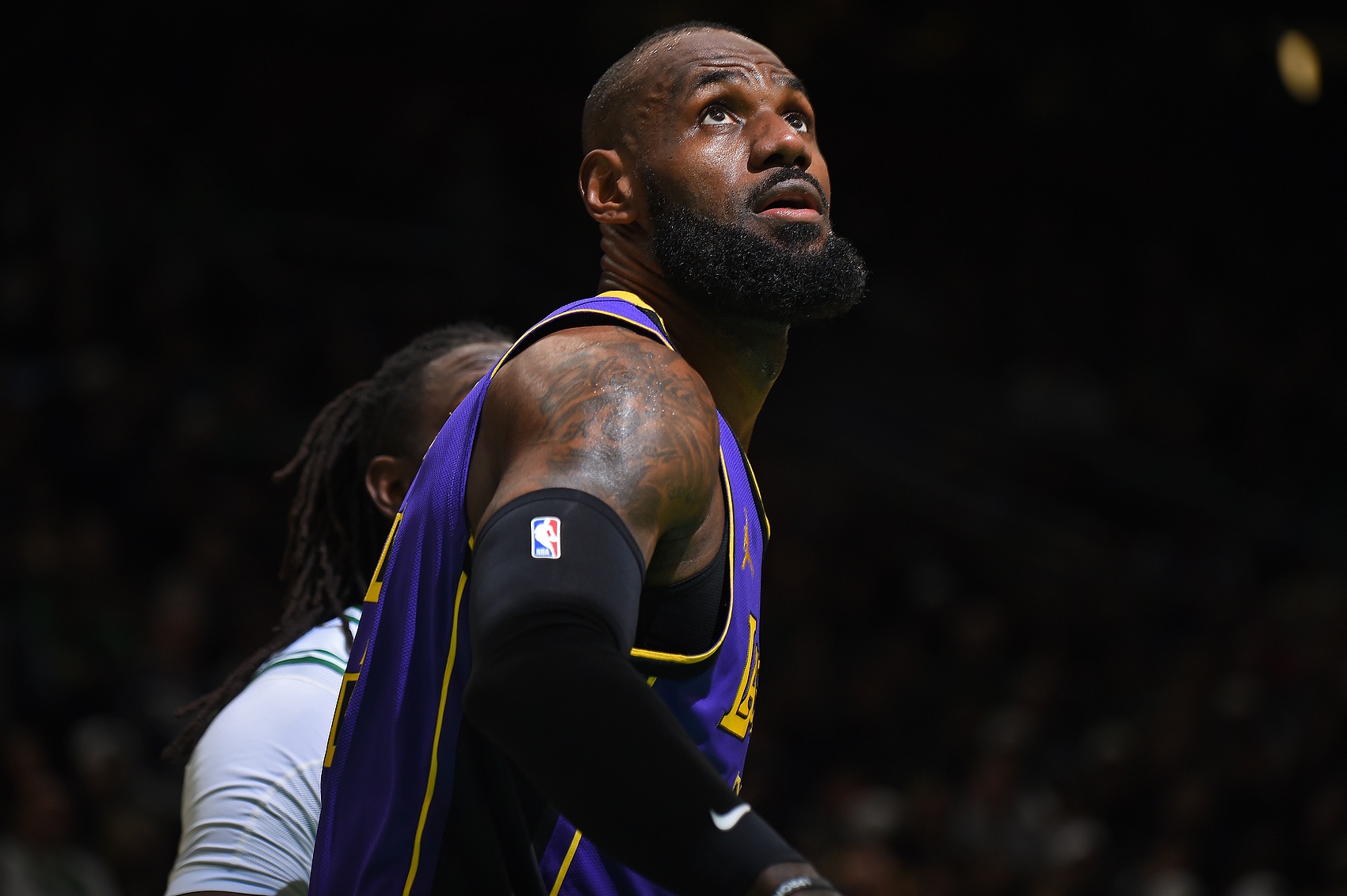 上海久事关键时刻远射贴柱,志在NBA常规赛名次提升,引发热议,球队文化再被提及的简单介绍 上海久事关键时刻远射贴柱,志在NBA常规赛名次提升,引发热议,球队文化再被提及的简单介绍