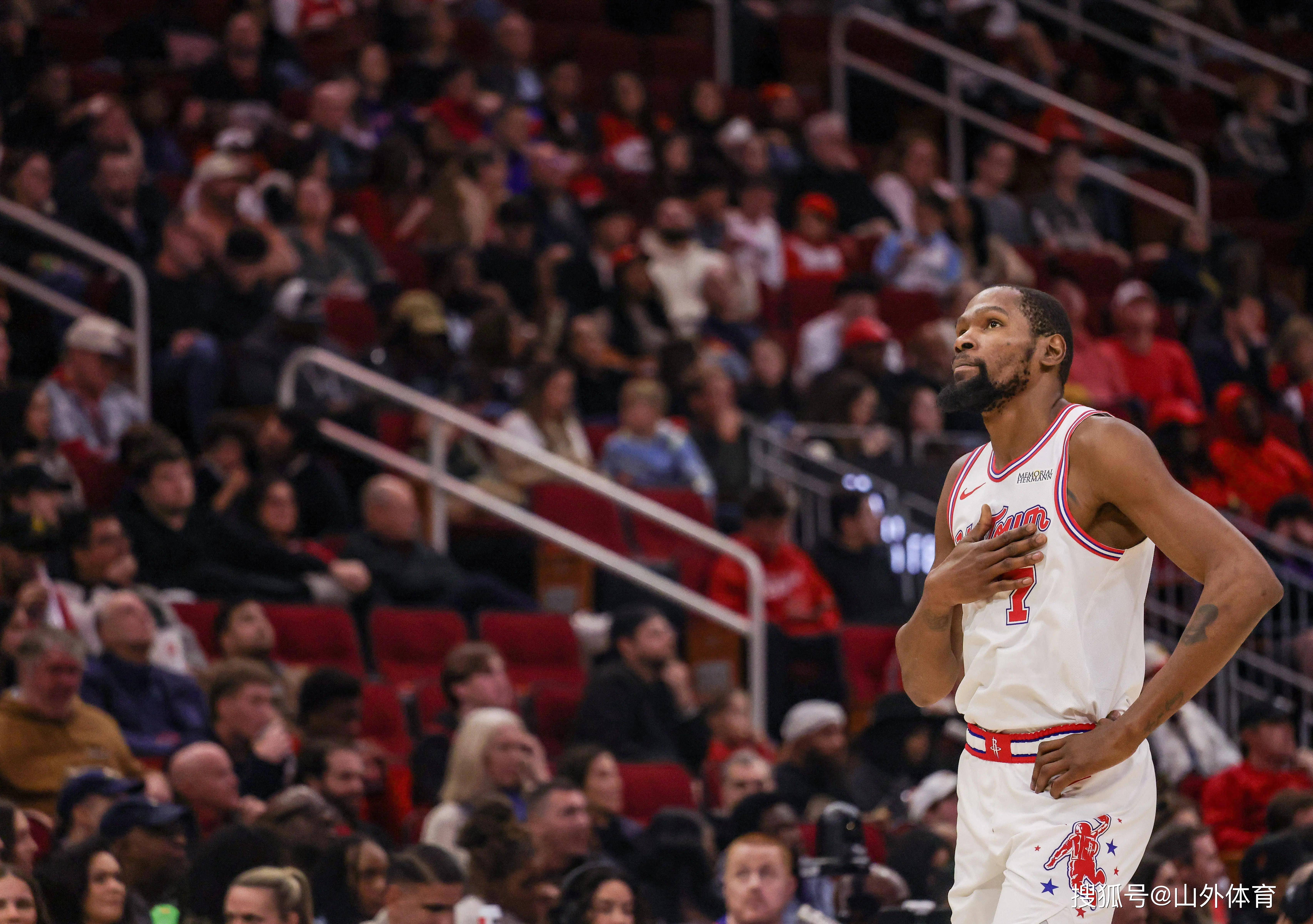 问鼎游戏-包含杜兰特新星赛况扑朔迷离表现惊艳，美国队未来可期！的词条